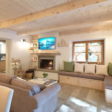 Huette Galli Mit Entspannung Im Whirlpool Holiday home *