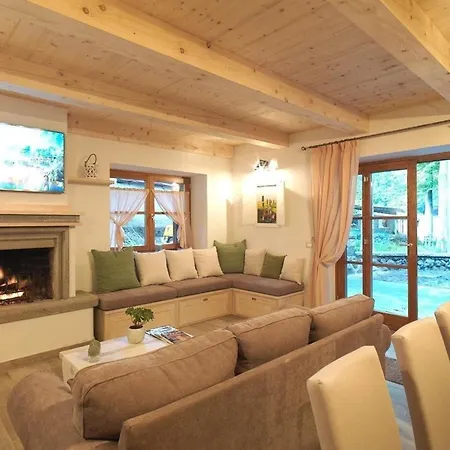 Holiday home Huette Galli Mit Entspannung Im Whirlpool Abbadia San Salvator