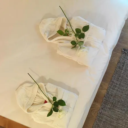 Huette Galli Mit Entspannung Im Whirlpool