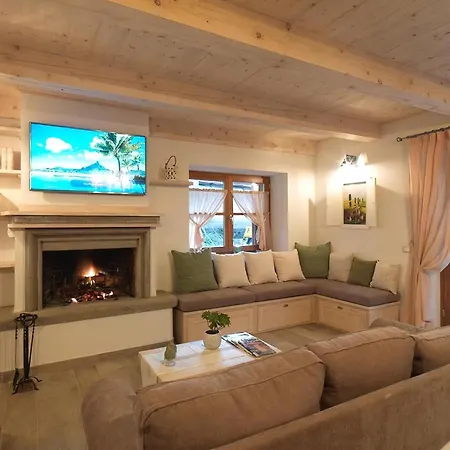 Holiday home Huette Galli Mit Entspannung Im Whirlpool Abbadia San Salvator